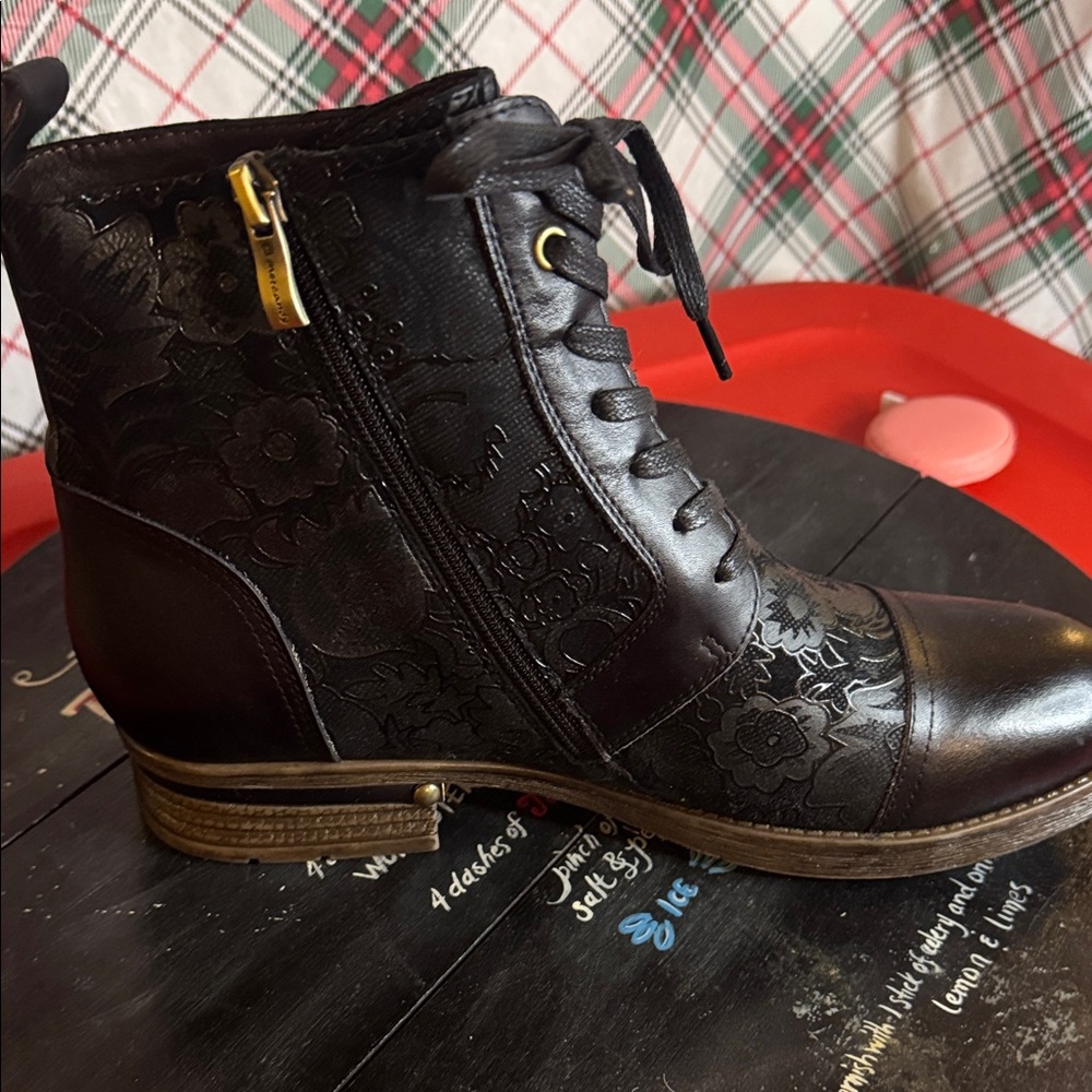 Black Lace-Up Ankle Boots - Picture 3 of 11
